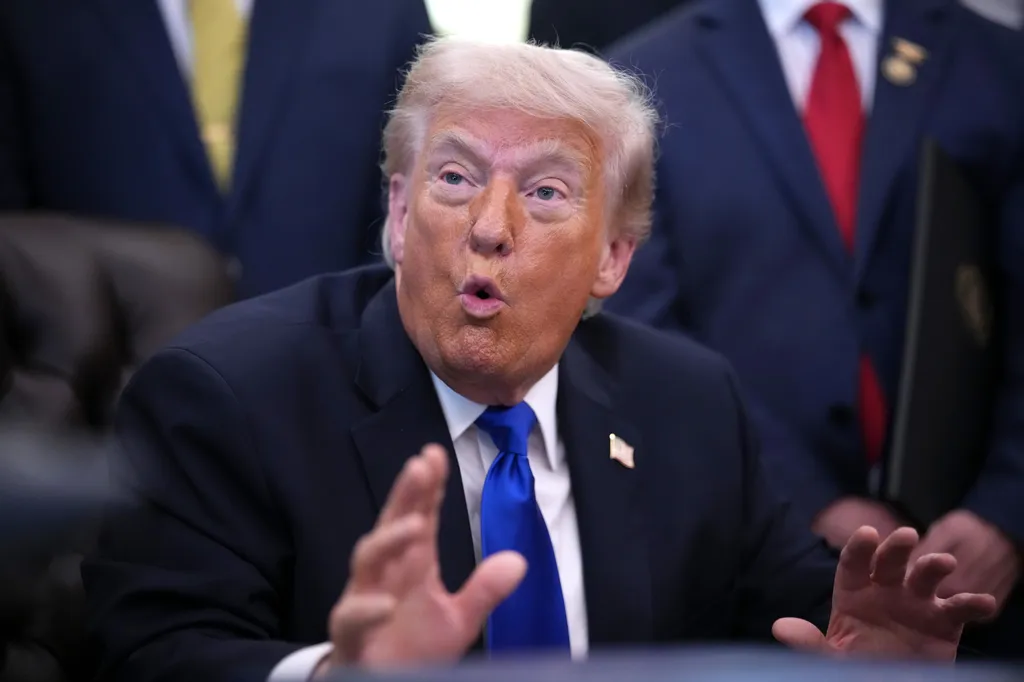 Donald Trump, İspanya ve İtalya’dan ABD askerlerini çekebileceğini söyledi