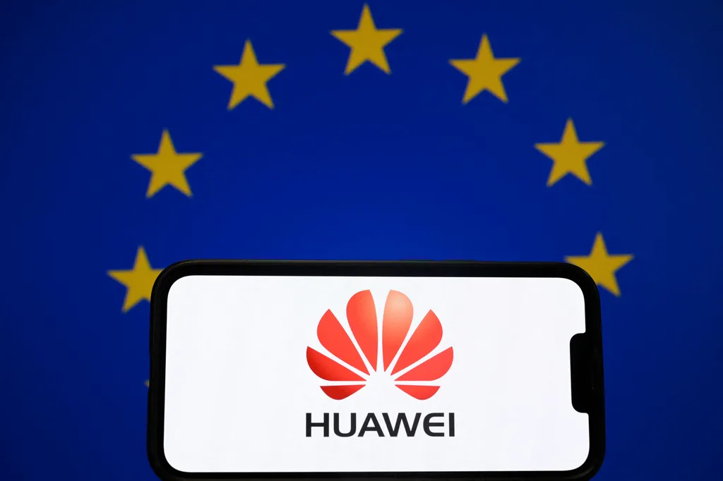 AB Komisyonu: "Huawei güneş teknolojisi için AB fonlarını engelliyor"