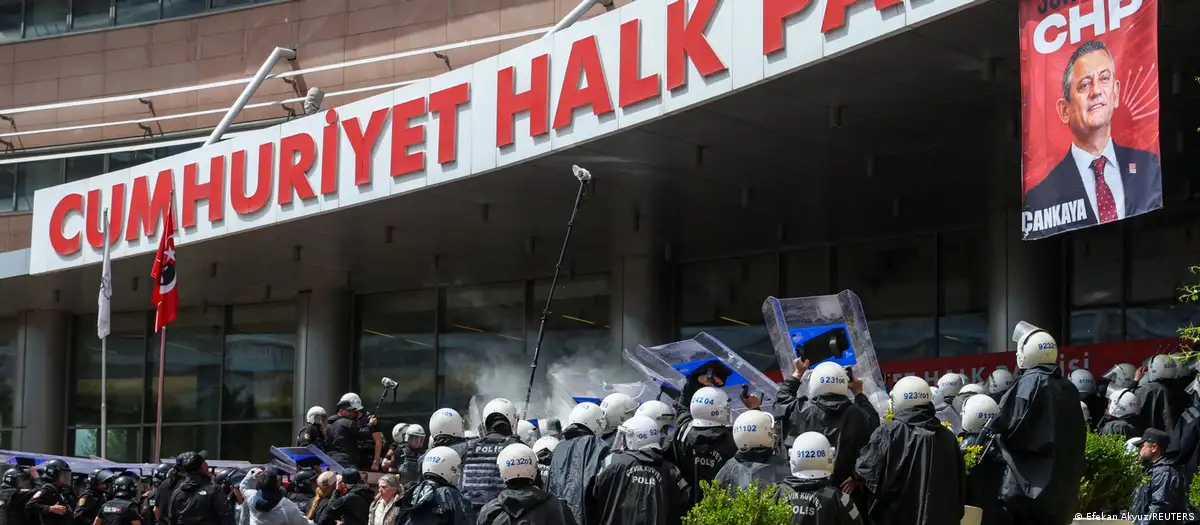 Alman basını: Erdoğan CHP'nin başına bir kukla yerleştirdi