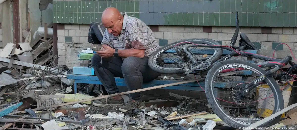 Rusya'dan Kiev'e gece saldırısı: En az 17 sivil öldü