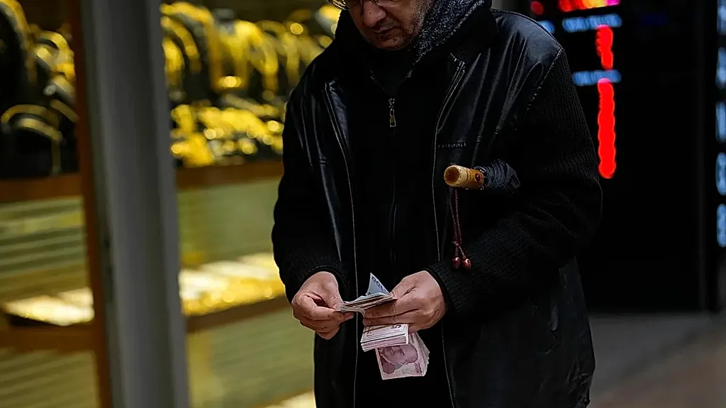 Zam oranları belli oldu: Mesleklere göre memurlara yapılacak artışlar