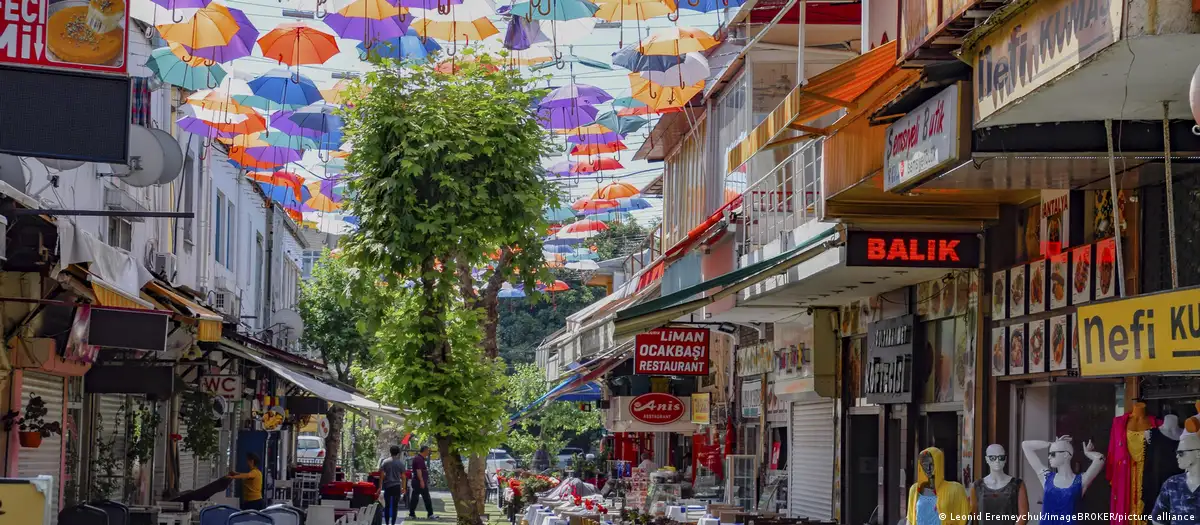Aşırı sıcaklarla mücadele: Kentler hangi önlemleri alıyor?