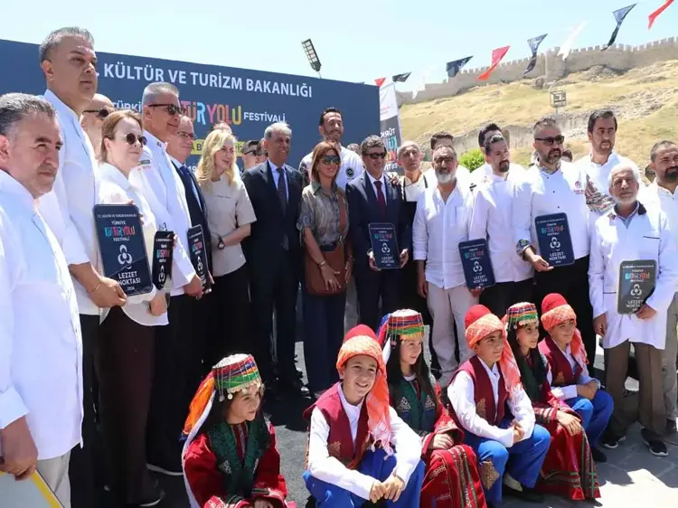 Türkiye Kültür Yolu Festivali onuncu durağı Van oldu