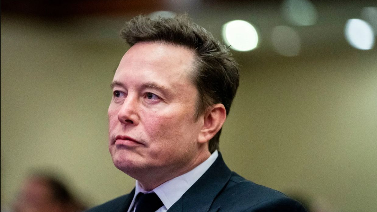 Musk, 2027 seçimleri öncesinde Le Pen’in “Fransa’nın son umudu” olduğunu söyledi