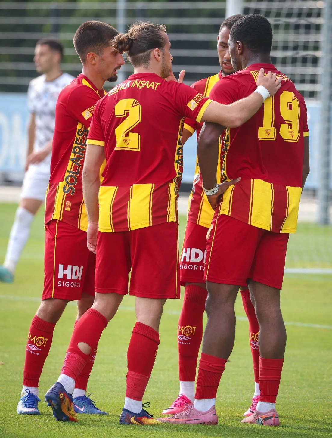 Göztepe’den Slovenya’da Dörtte Dört!