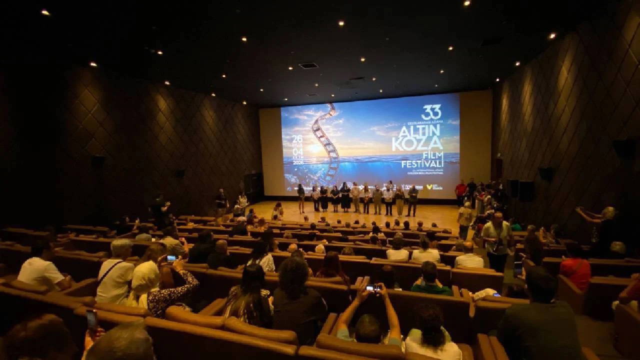 Adana Altın Koza Film Festivali’nde ödüller sahiplerini buldu!