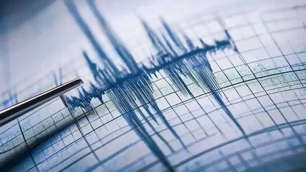 Adana'da 4,8 büyüklüğünde deprem!