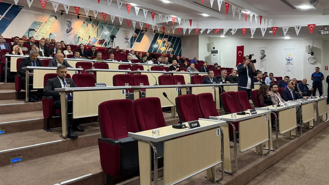 Başkanı AK Parti'ye geçmişti