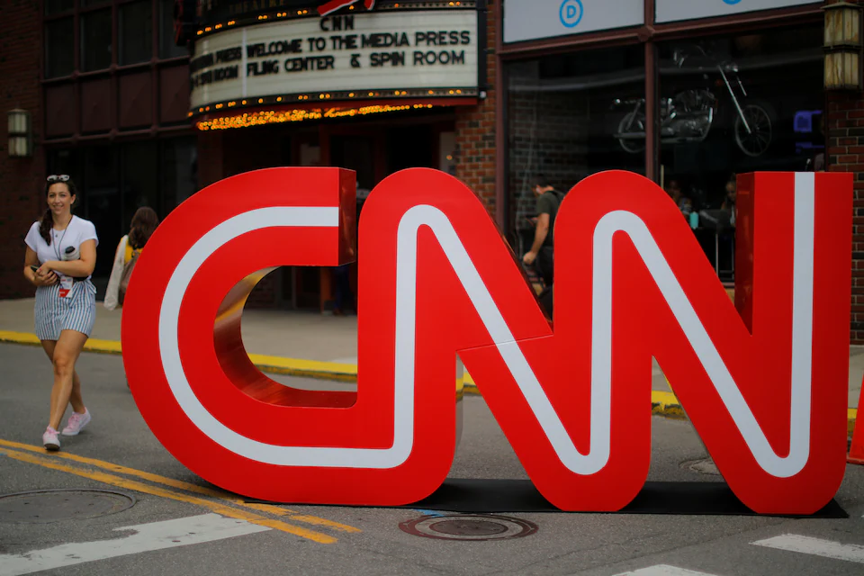 CNN, Axios ve diğer yayıncılar, Google'ın yapay zeka haber programına katılıyor.