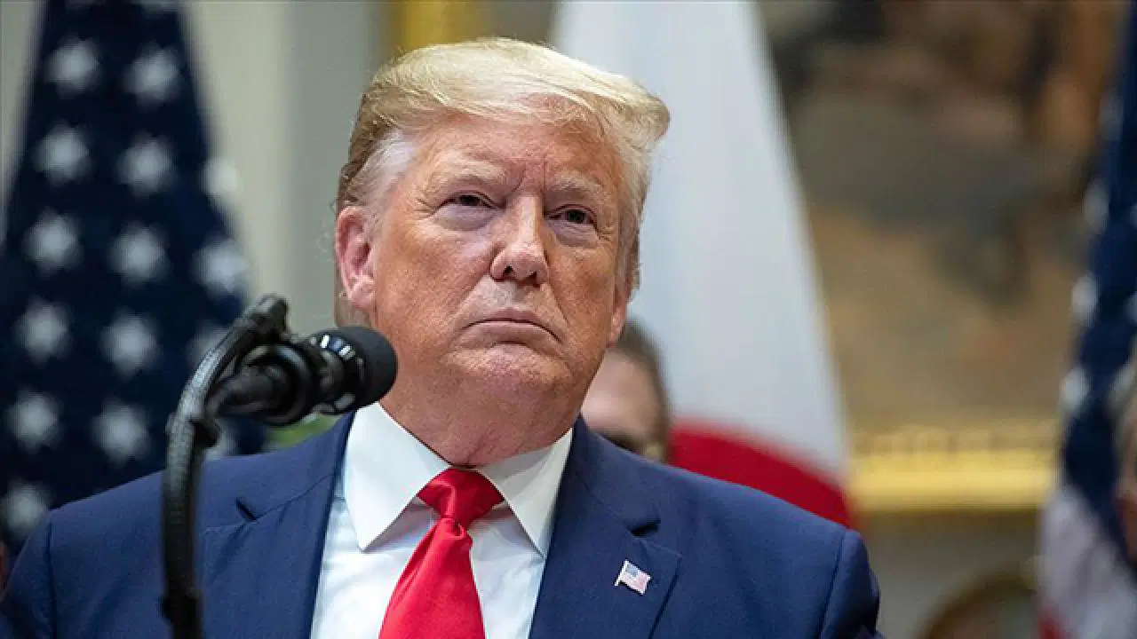 Trump: 'Ülke paramparça edildi!'
