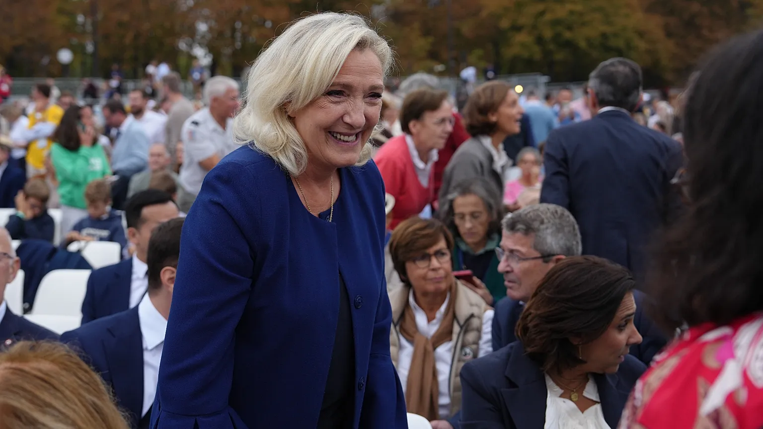 Marine Le Pen: Demokrasi tehdit altında, Macron iktidarı tükendi